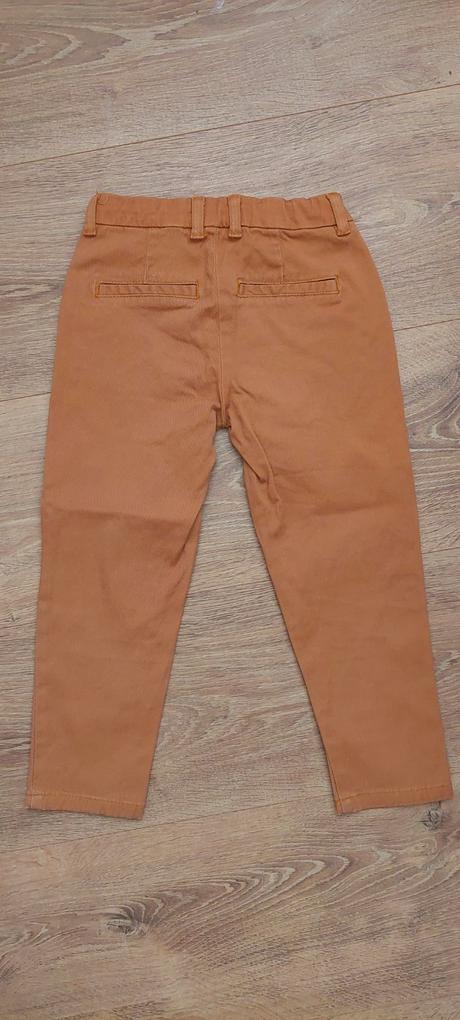 Nohavice 122, reserved,122