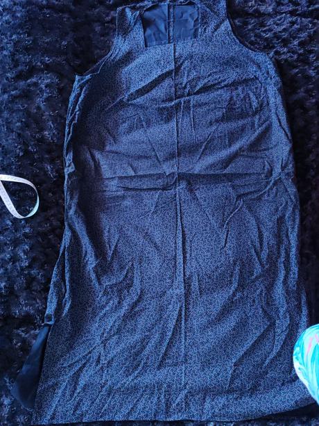 Letné retro saty d 109 cez prsia 57,