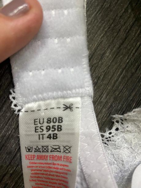 Dámska podprsenka velk.80b, 80b