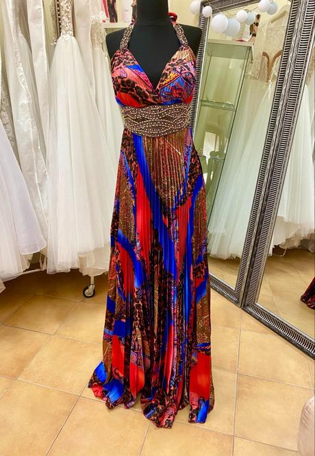 Spoločenské šaty veľkosť s/m, m / s