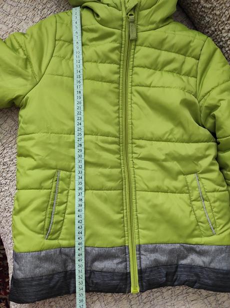 Predám chlapč. prešívanú zimnú bundu veľ. 122, coccodrillo,122