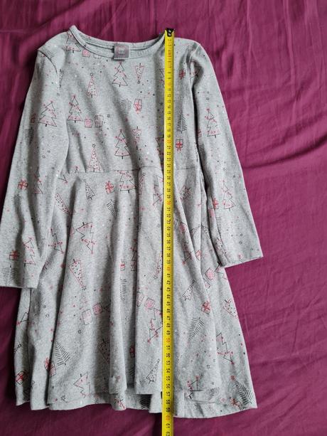 Dievčenské šaty, 116