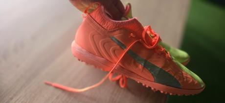 Turfy neonove, puma,45