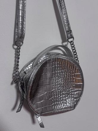 Strieborná kabelka, primark