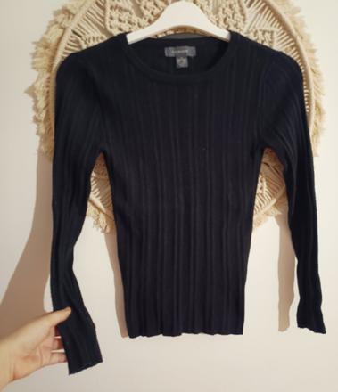 Čierny elastický sveter, primark,s