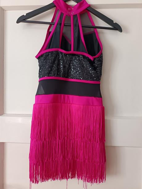 Tanecne saty pre slecnu cca vek 4-5 r., 98