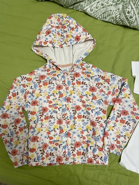 Balicek tricko a mikina vel. 128/134, 122–134