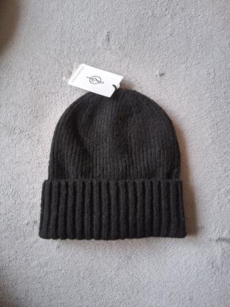 Čiapka stradivarius nová s visačkou, stradivarius,m