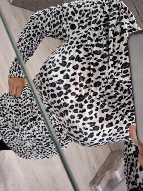 Leo zamatové šaty uni, 