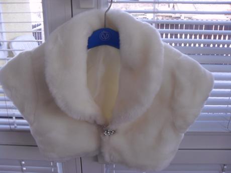 Kožušinková pelerínka, 116