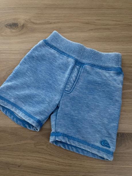 Kraťasky quicksilver, 80