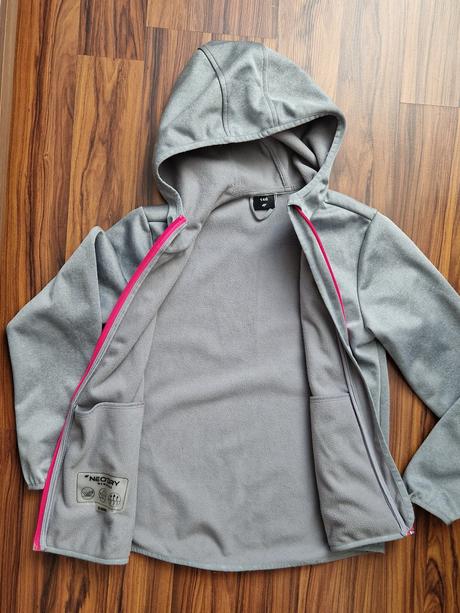 Sofshellova bunda, 146