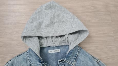 Rifľová košeľa s bavlnenou kapucňou, zara,152