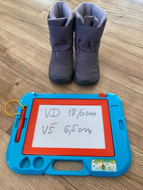 Snehule decathlon fialove v.29, quechua,29