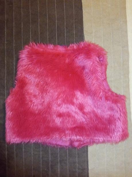 Cyklamenova vesta, lupilu,98