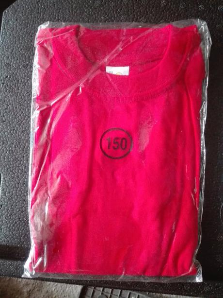 Jednofarebné tričká, 152