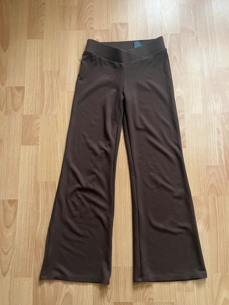 Zvonove legíny, reserved,152