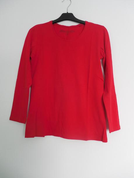 Červené tričko, 40