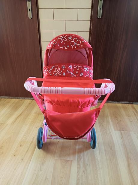 Detský kočiar pre bábiky, 
