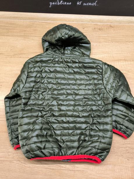 Prechodná bunda, 98
