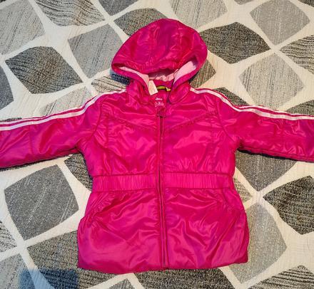 Zimušná, adidas,86