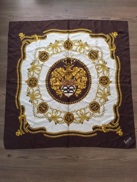 Krasna hodvabna satka 100 perc silk,