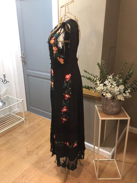 Asos luxusné letné šaty, 38