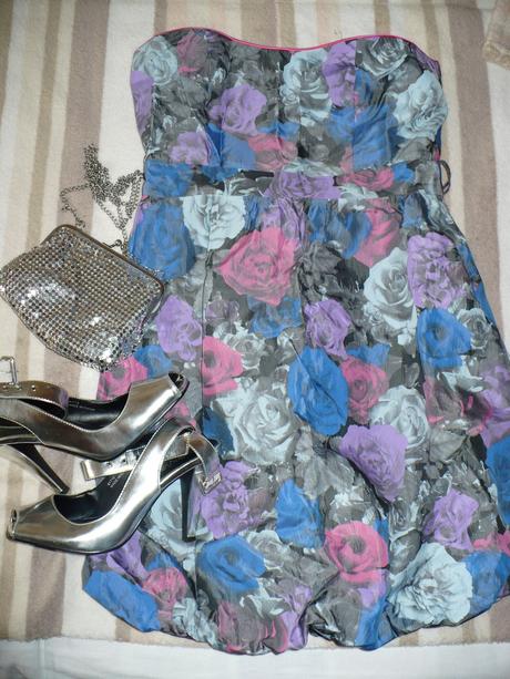 Modne spolocenske saty 36, s