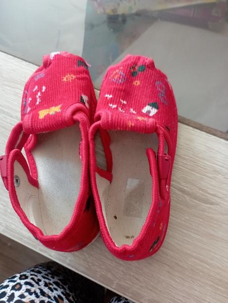 Papučky v 25/ 26 vd 16 cm, 25