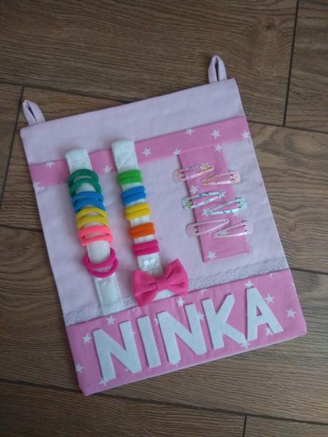 Sponkovnik s menom maly, 