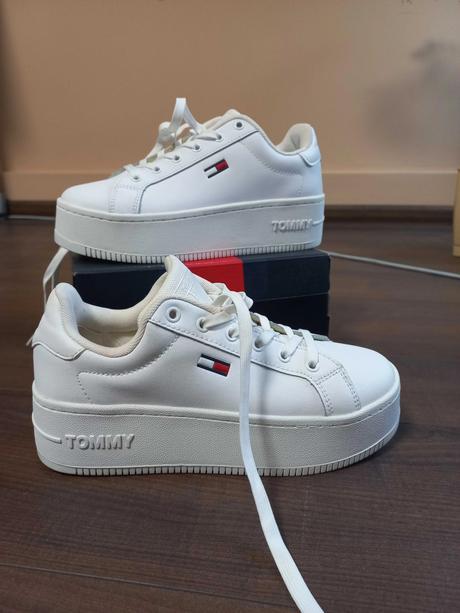 Tenisky na platforme, tommy hilfiger,37
