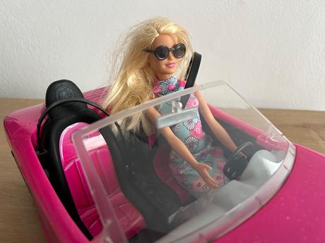 Barbie s autom, 