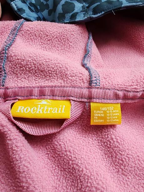 Prechodná softshellova bundička, 152