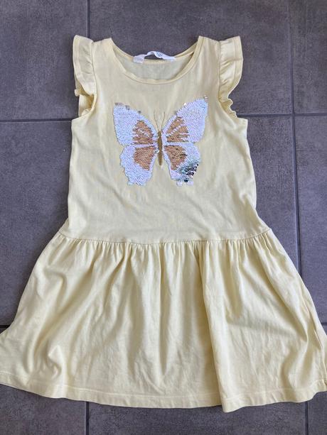 Šaty s flitrovým motýľom, h&m,110