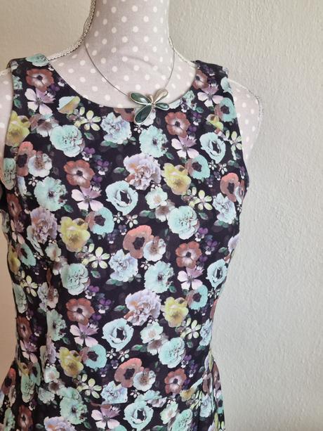 Kvetinové šaty hm 38, h&m,38