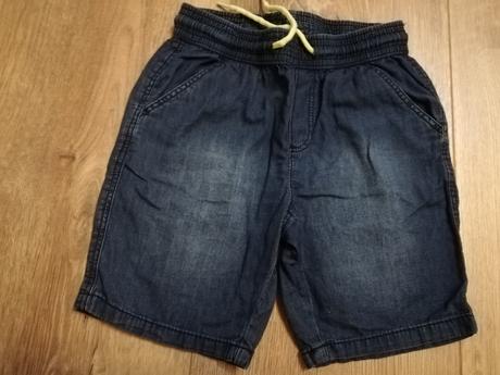 Šortky 110 -116, lupilu,110