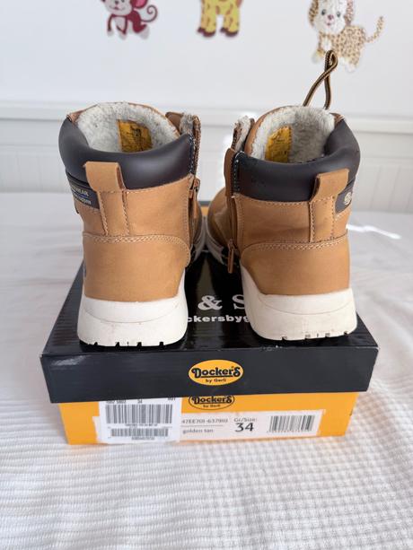 Dockers zimné topánky veľkosť 34, 34