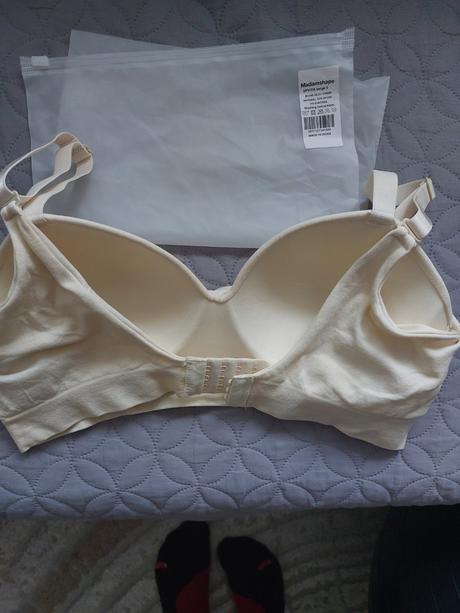 Podprsenka bez kostíc, s