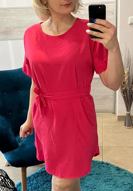 Dámske ružové šaty s opaskom uni, l / m / s
