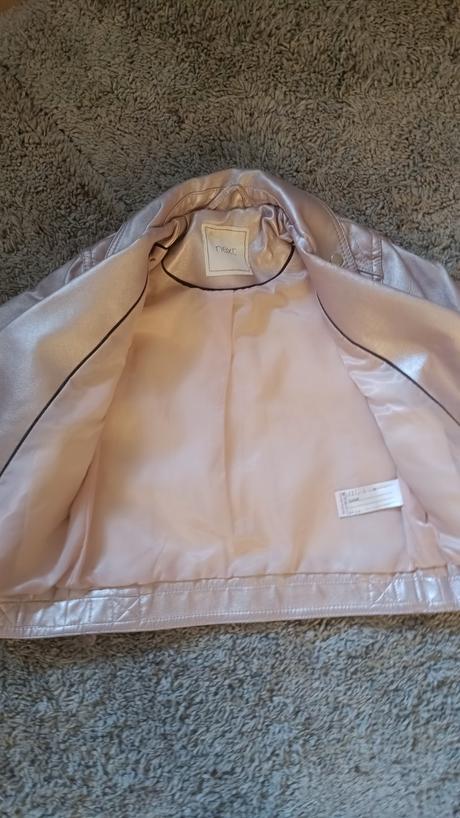 Balík dievča 116, 104–116