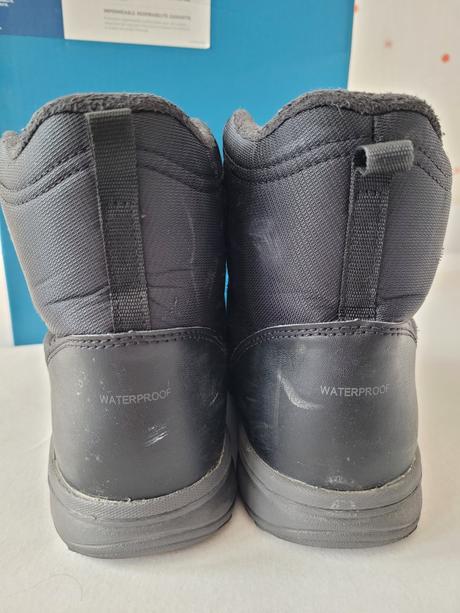 Snehule columbia, columbia,39