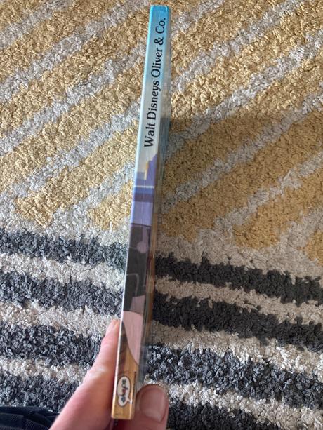 Walt disney oliver & co., 