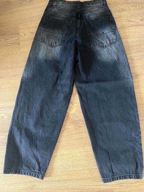 Bershka rifle 34 sketer, bershka,34