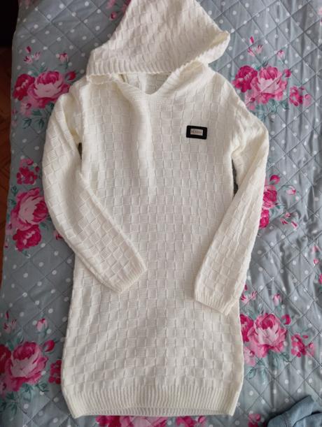 Pulovrik nenoseny, 158 / 164