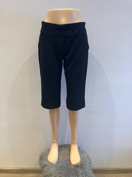 Dámske kraťasy elegantné čierne, pimkie,s