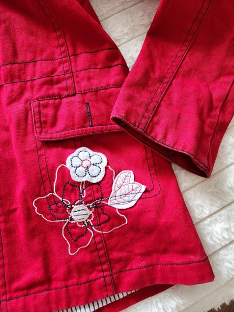 Tu jarná bunda, tu,140