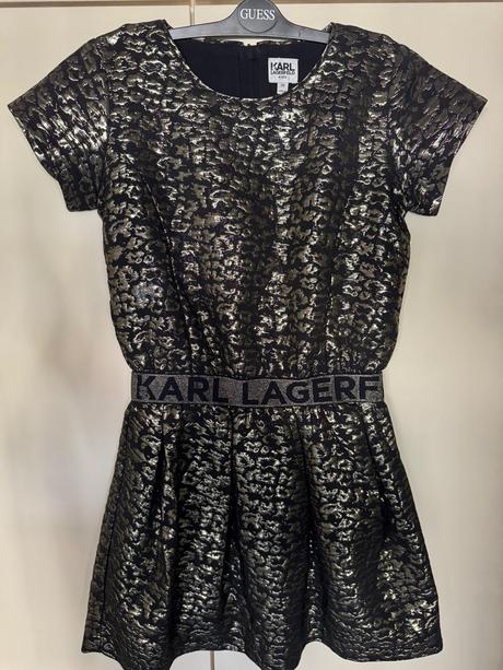 Luxusné karl lagerfeld šaty, 140