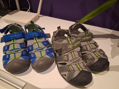 Umbro sandále, umbro,32