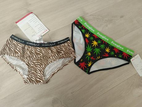 2x nové dámske nohavičky veľ. s, lee cooper,s