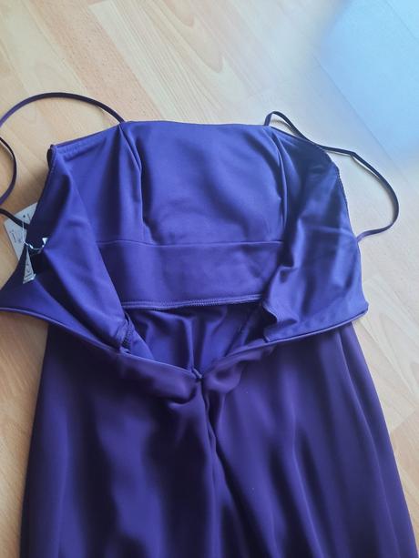 Dámske spoločenské šaty, 36